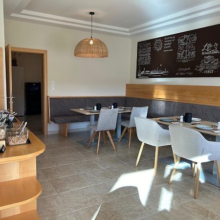 Bed and Breakfast Haus Renee Подерсдорф-ам-Зе Экстерьер фото