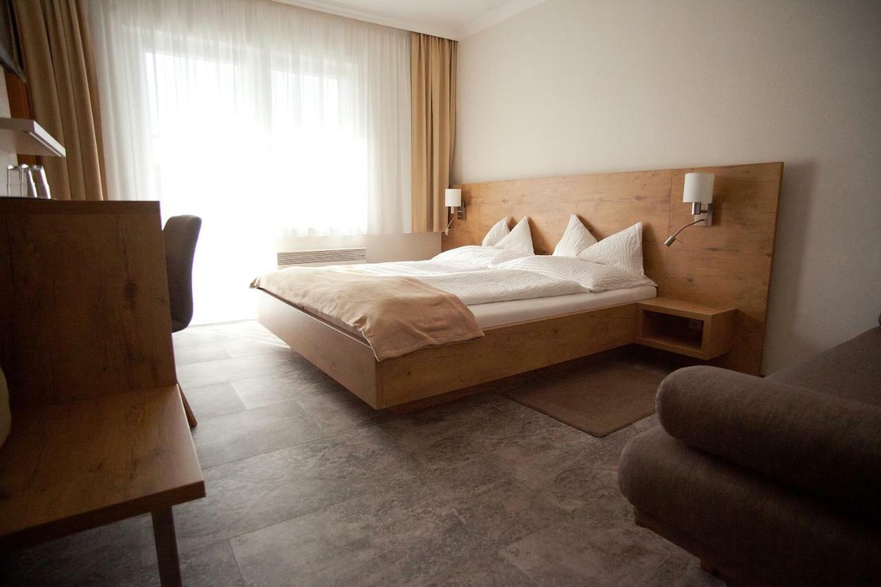 Bed and Breakfast Haus Renee Подерсдорф-ам-Зе Экстерьер фото