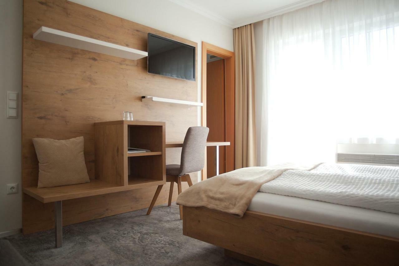 Bed and Breakfast Haus Renee Подерсдорф-ам-Зе Экстерьер фото